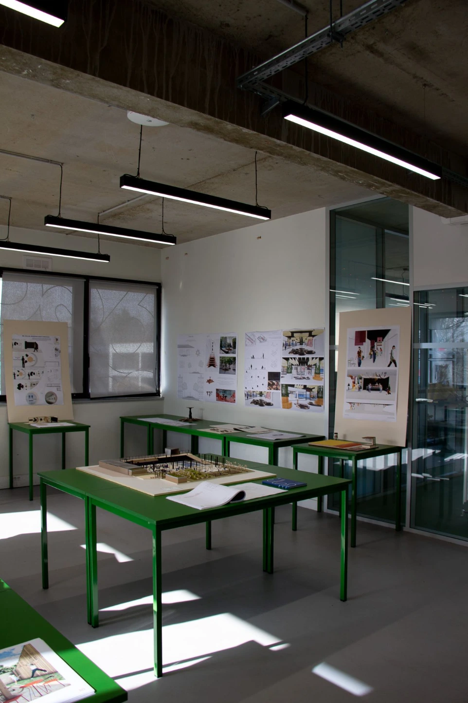 Projets d'architecture et maquettes présentés lors des portes ouvertes du campus ESDAC Bordeaux