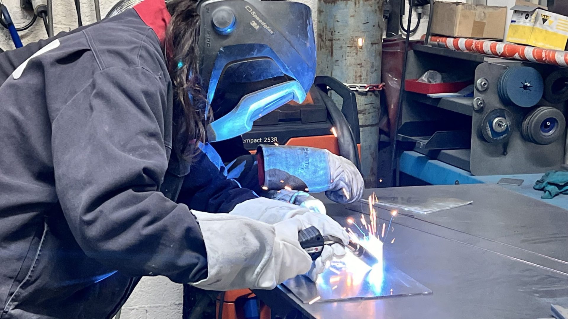 Les étudiants en Design Produit de l'ESDAC Lyon en visite chez Matière Grise